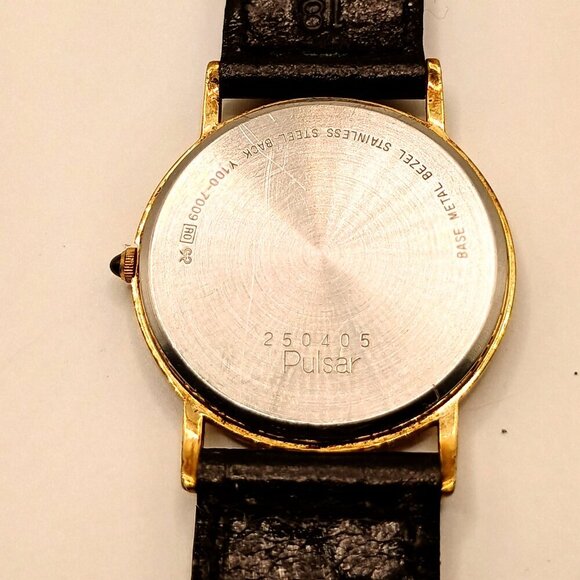 Pulsar Gold Toned Men's Wristwatch with Black Genuine Leather Strap - Picture 8 of 8